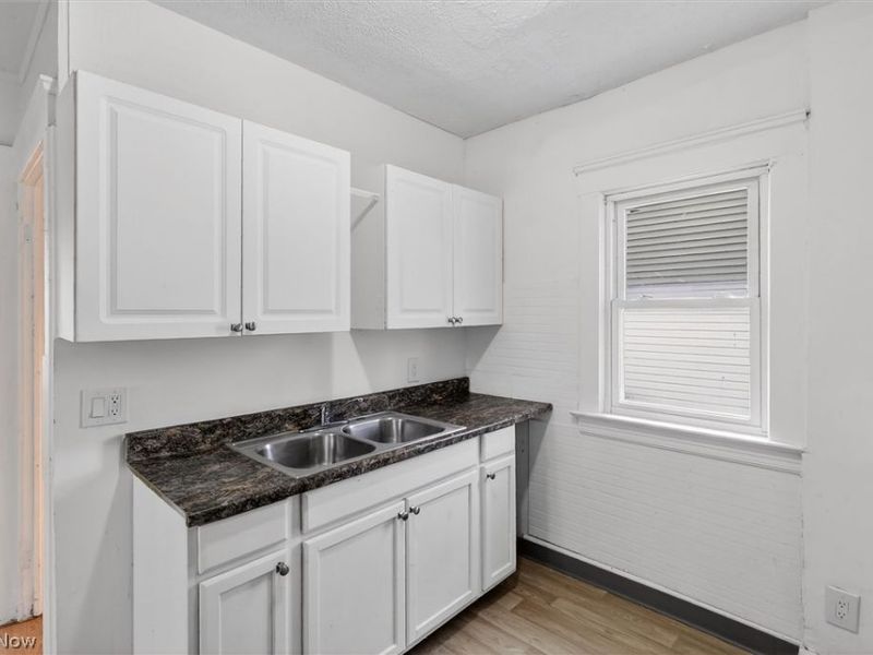 3467 E 125th Street, Cleveland, OH 44120 Photo 13