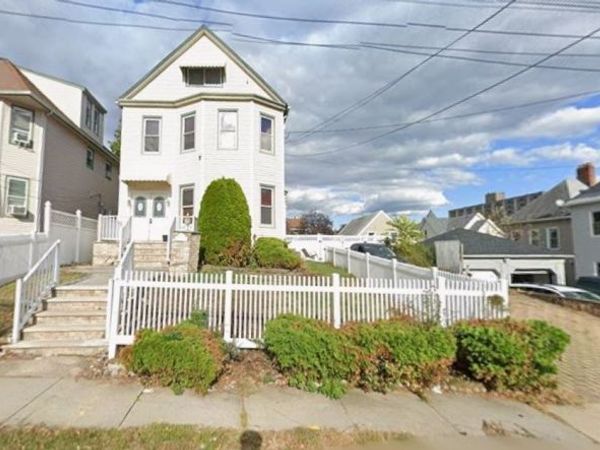 16 Offord St, Passaic, NJ 07055