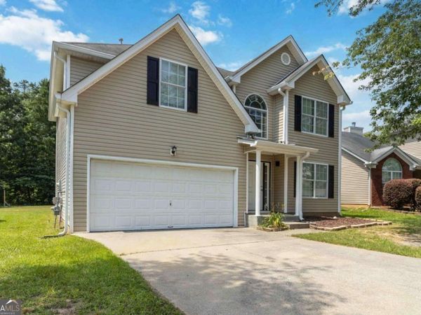 2740 S Hills, Riverdale, GA 30296