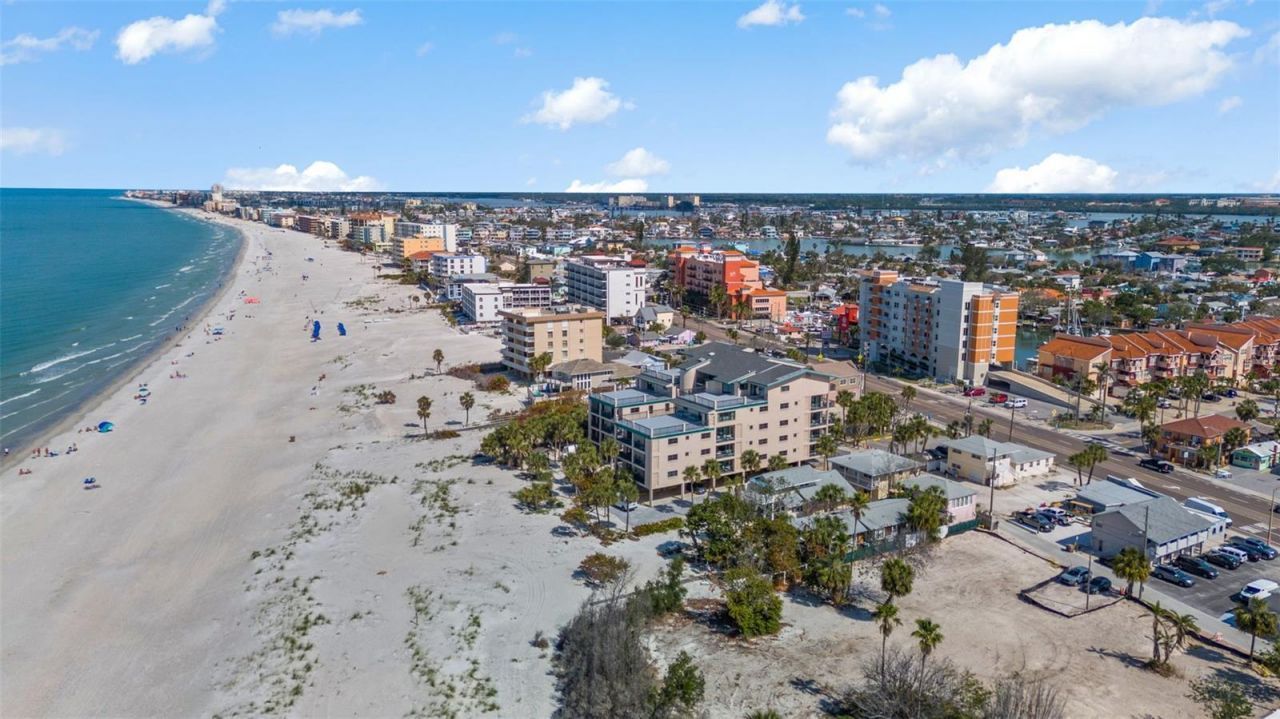 13062 Gulf Boulevard , Madeira Beach, FL 33708 Photo