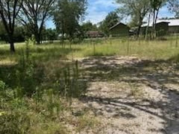 100 Zaragoza ST, Elgin, TX 78621
