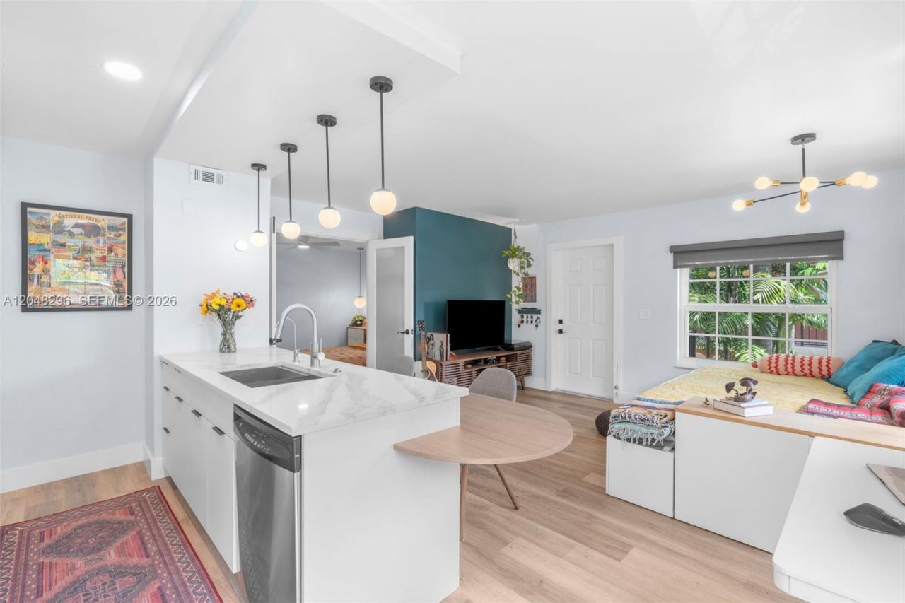 1405 Miami Rd , Unit 29, Fort Lauderdale, FL 33316 Photo