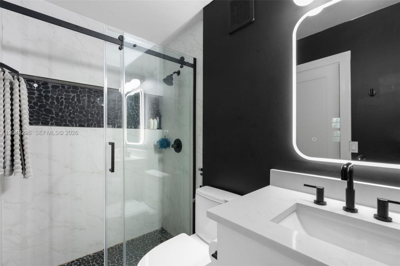 1405 Miami Rd , Unit 29, Fort Lauderdale, FL 33316 Photo