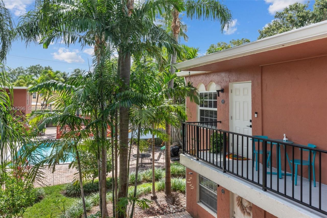 1405 Miami Rd , Unit 29, Fort Lauderdale, FL 33316 Photo