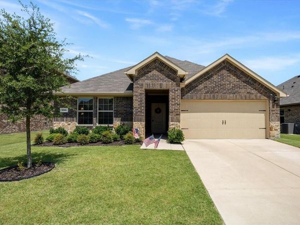 208 Redstone Lane, Caddo Mills, TX 75135
