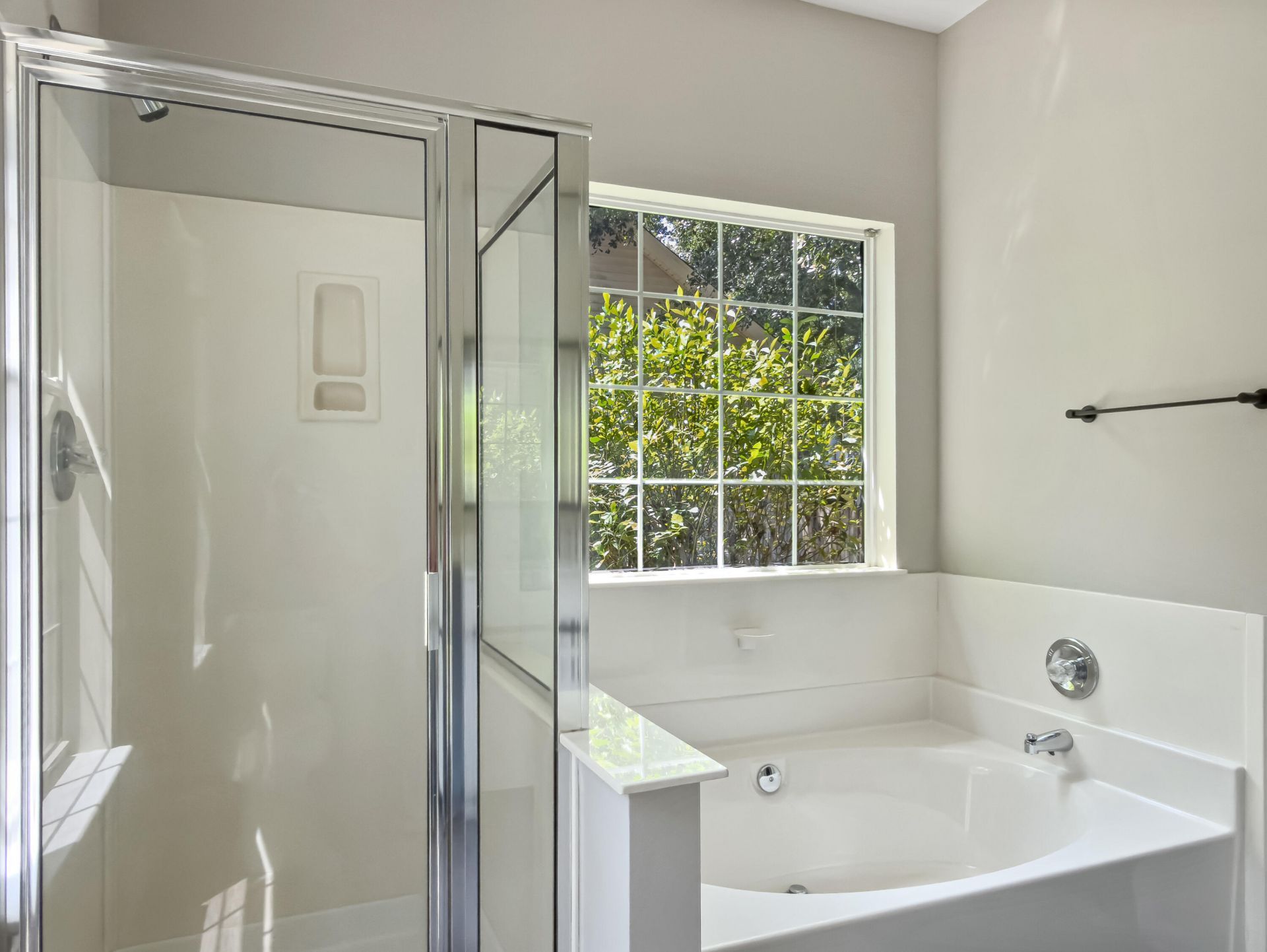 8524 Stonebridge Drive Photo 20