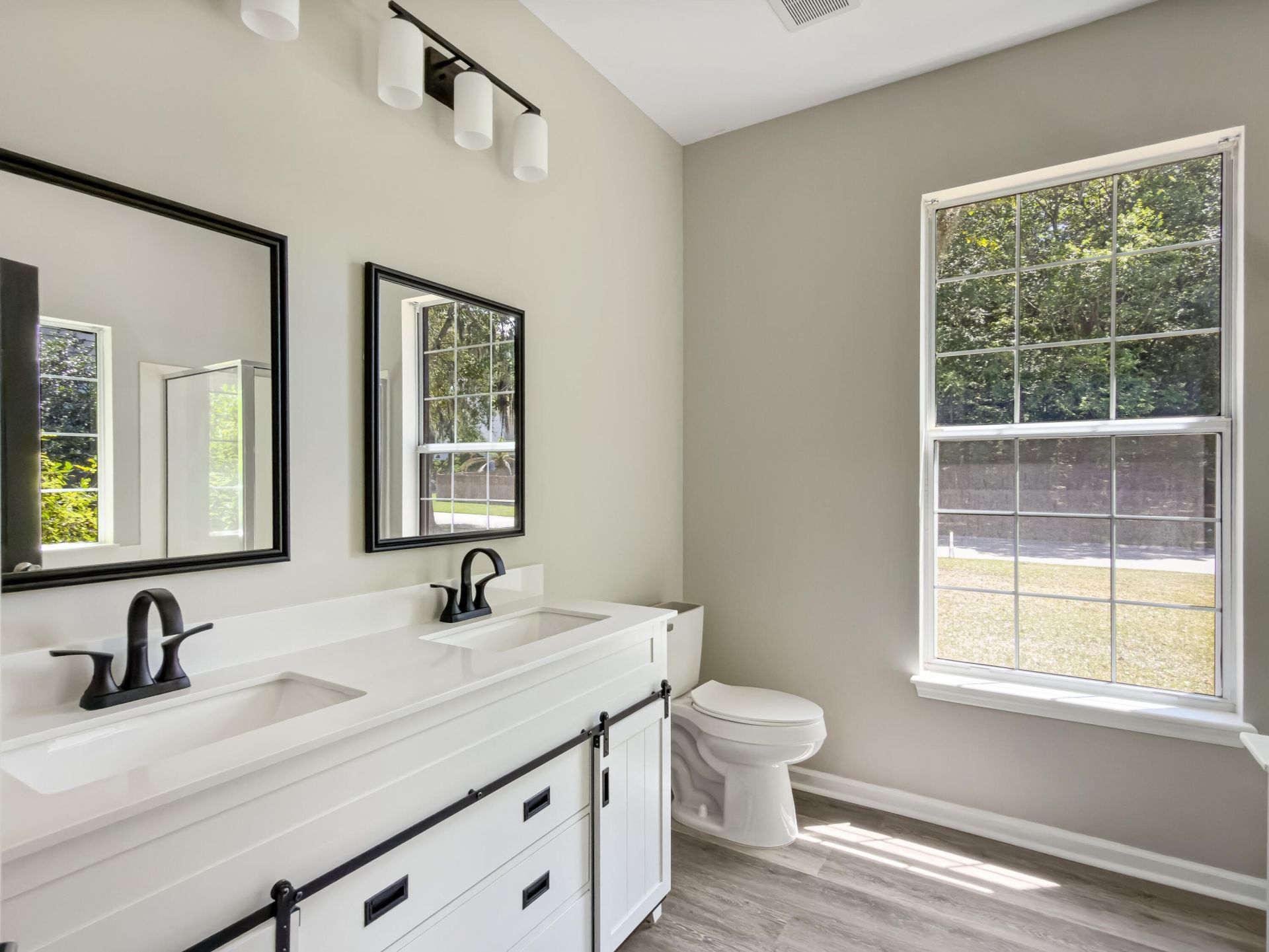 8524 Stonebridge Drive Photo 21