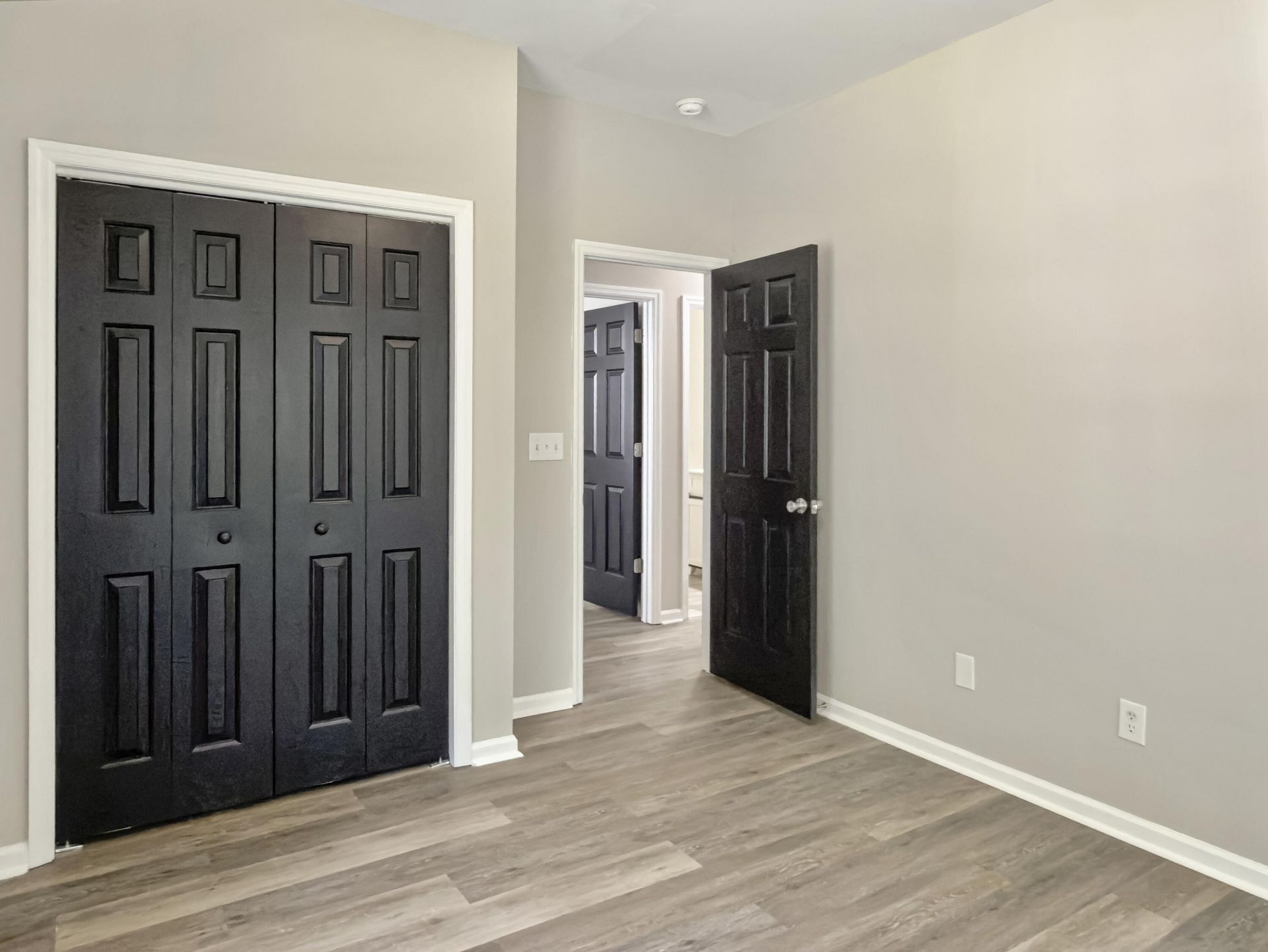 8524 Stonebridge Drive Photo 27