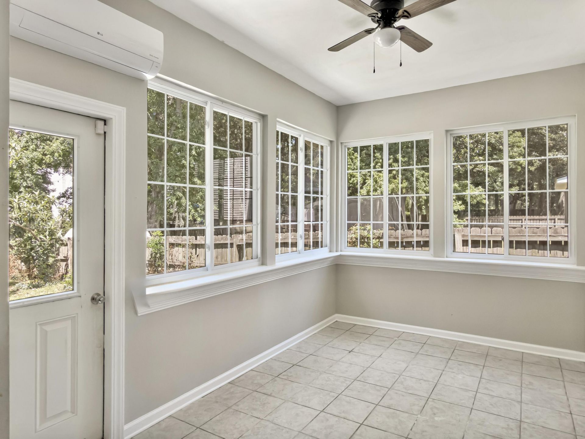 8524 Stonebridge Drive Photo 28