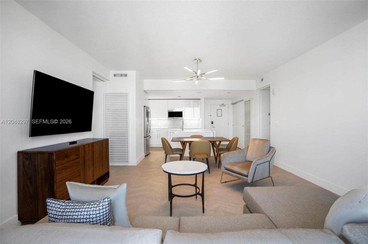 3101 Bayshore Dr , Unit 2306, Fort Lauderdale, FL 33304 Photo
