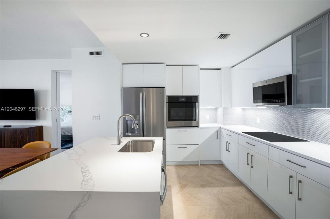 3101 Bayshore Dr , Unit 2306, Fort Lauderdale, FL 33304 Photo