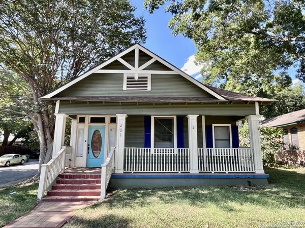 201 Berkshire, San Antonio, TX 78210