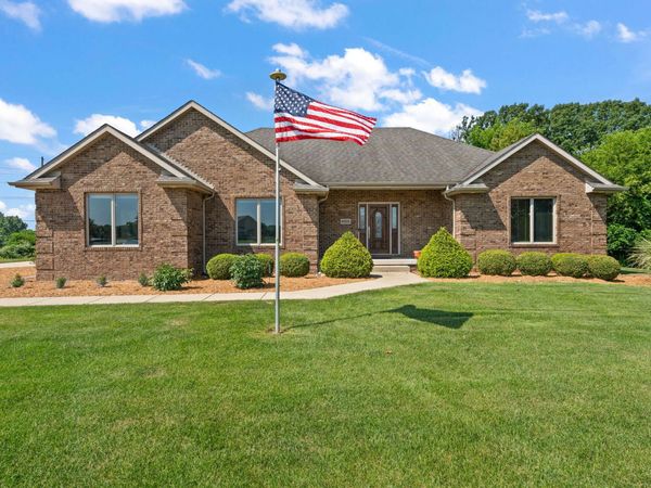 6501 E 116th Place, Crown Point, IN 46307