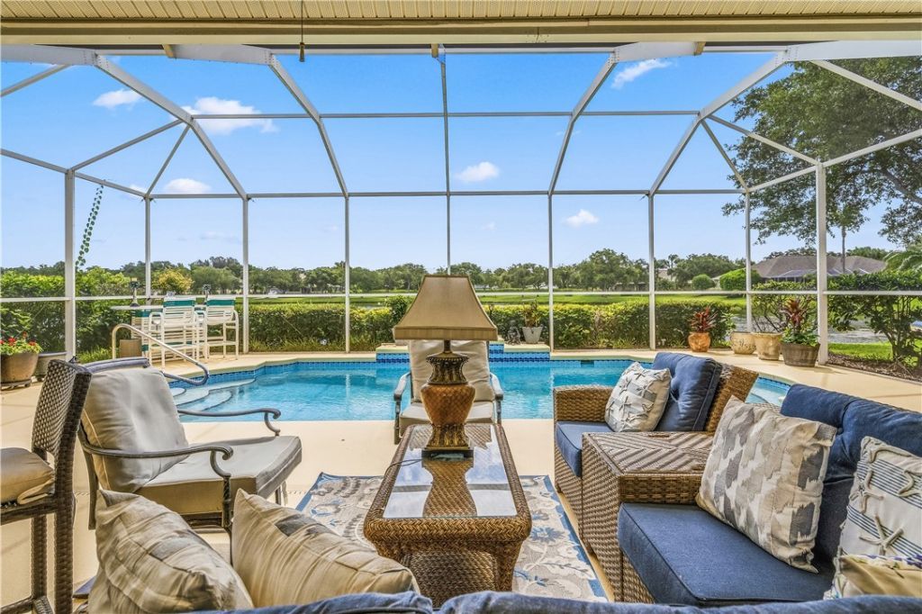 1000 White Tail Avenue Sw, Vero Beach, FL 32968 Photo