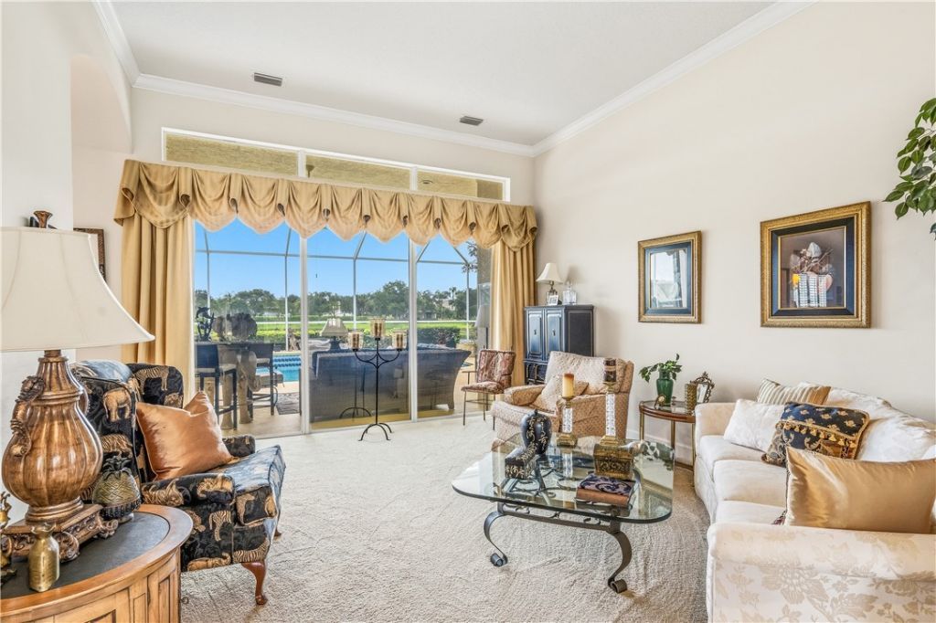 1000 White Tail Avenue Sw, Vero Beach, FL 32968 Photo