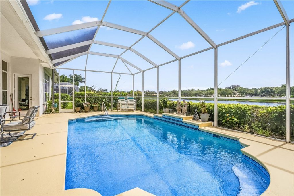 1000 White Tail Avenue Sw, Vero Beach, FL 32968 Photo