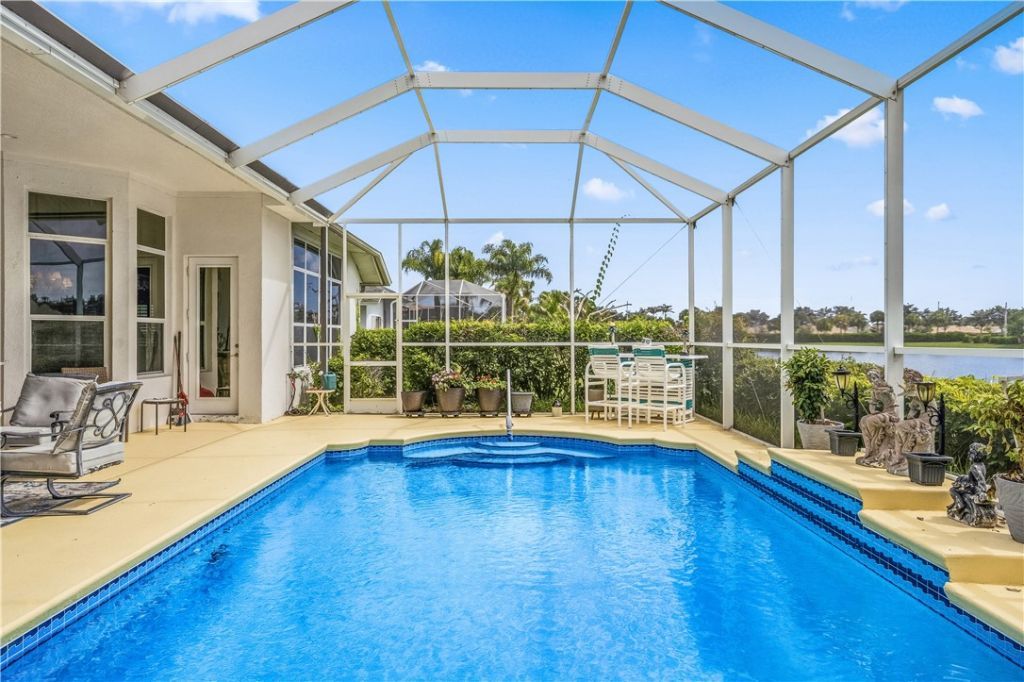 1000 White Tail Avenue Sw, Vero Beach, FL 32968 Photo