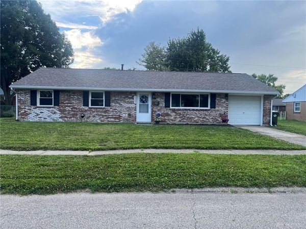 2369 Broadmoor Drive, Kettering, OH 45419