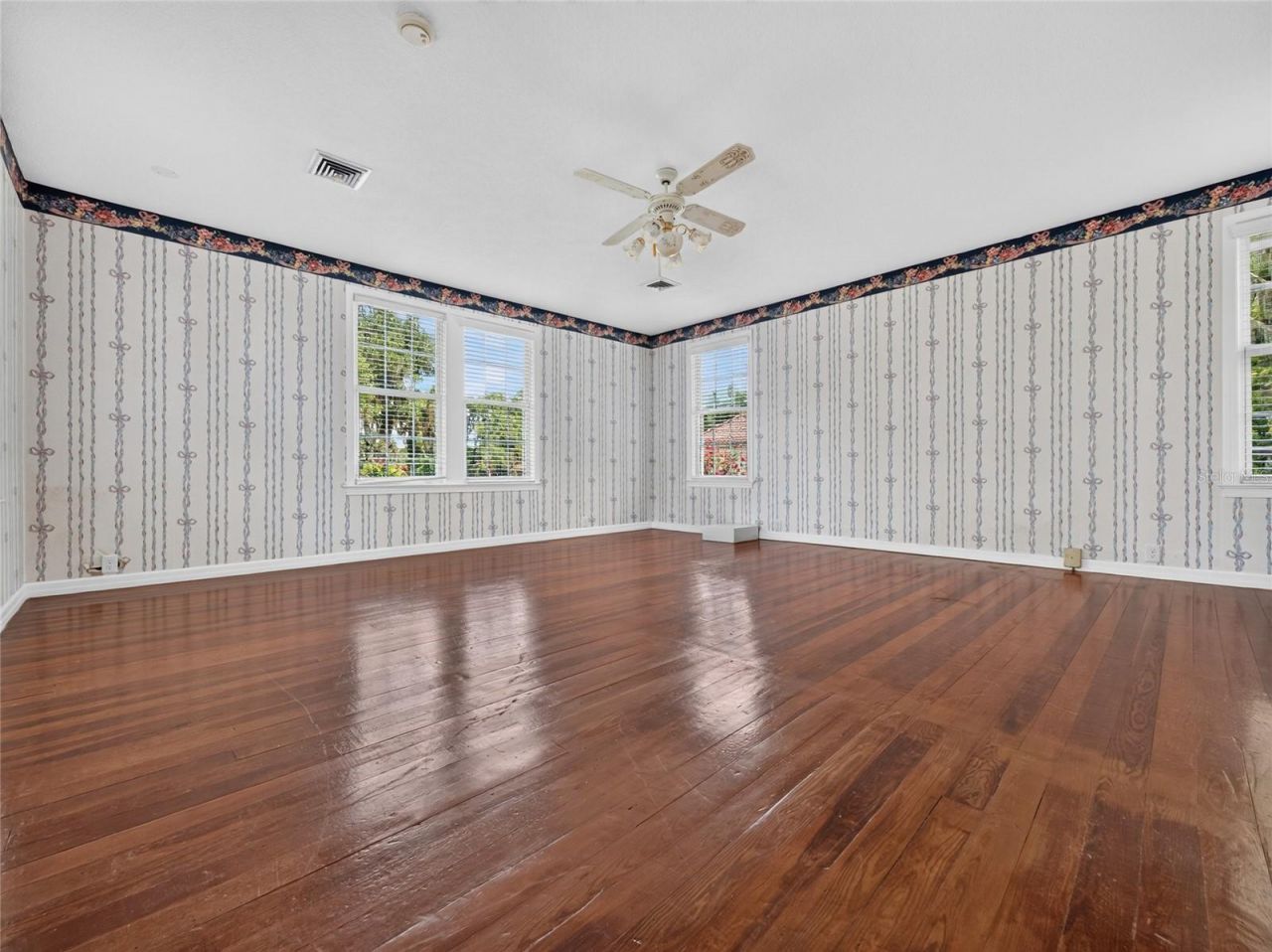 1029 Mellathon Circle , Leesburg, FL 34748 Photo