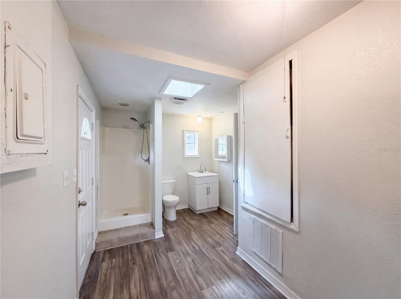 900 Oak Drive , Leesburg, FL 34748 Photo