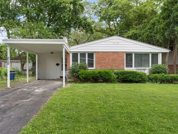 810 Leamington Avenue , Wilmette, IL 60091