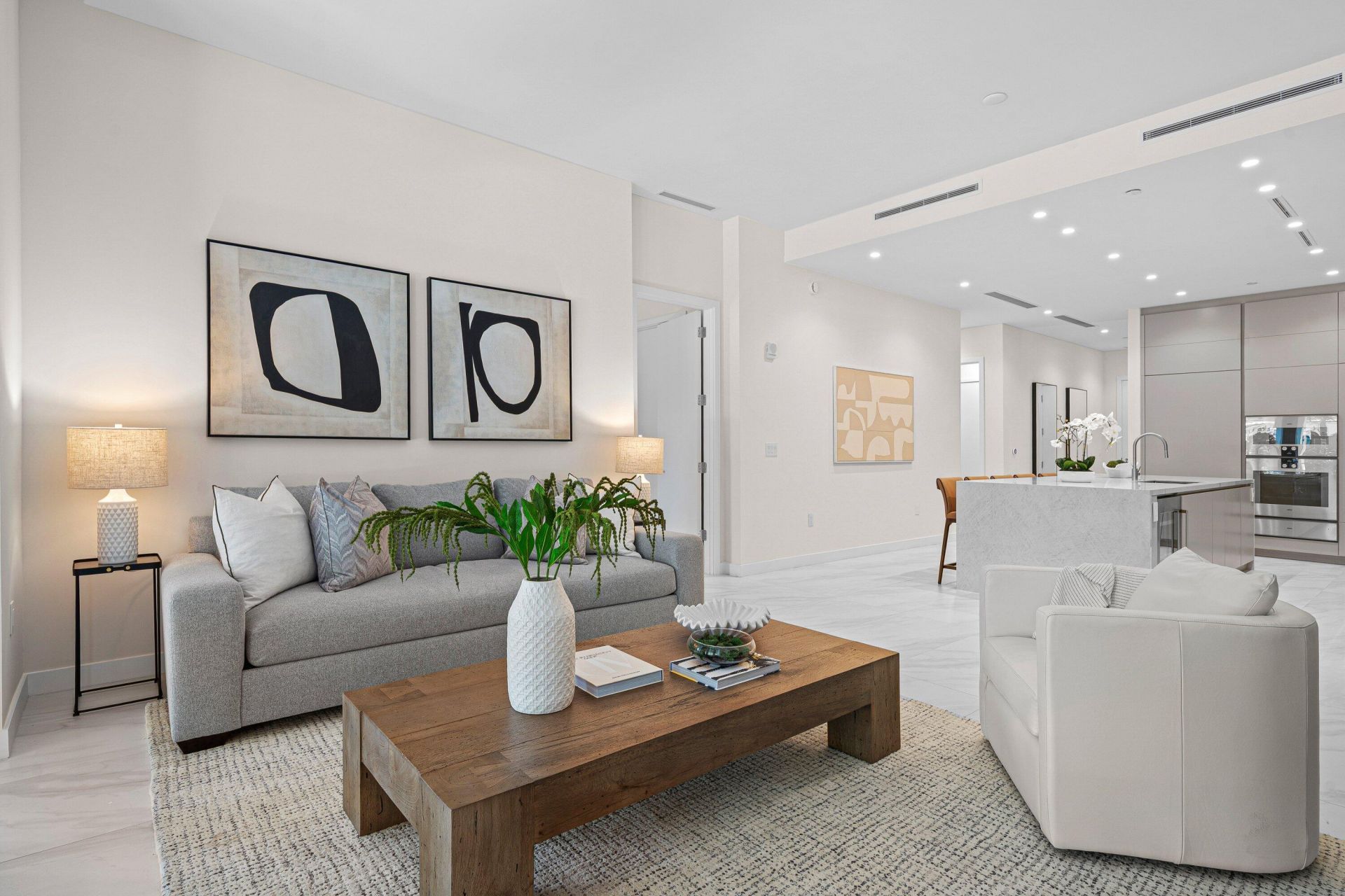220 SE Mizner Boulevard, Unit 102, Boca Raton, FL 33432 Photo