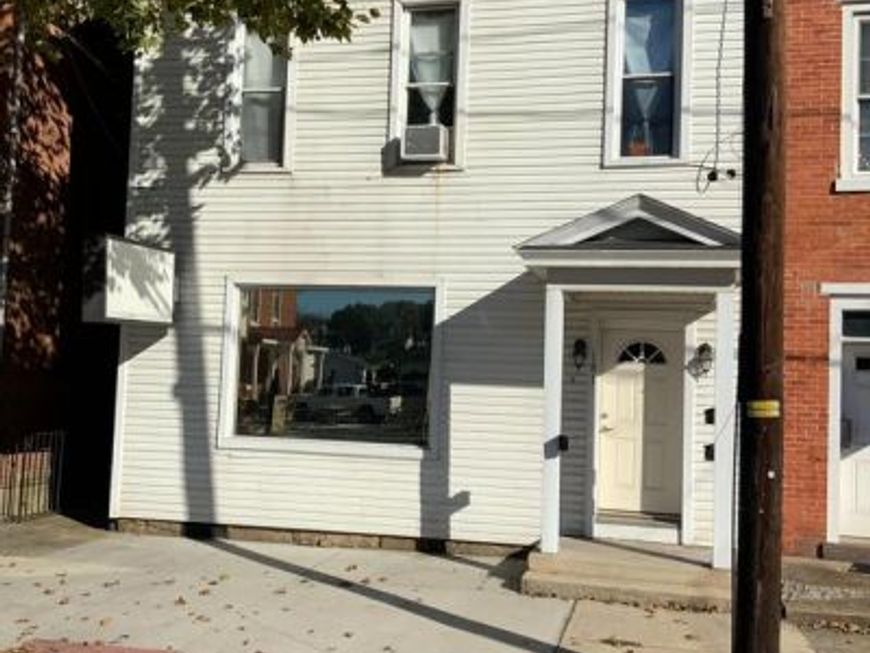 181 S Tulpehocken Street, Pine Grove, PA 17963 Main Photo