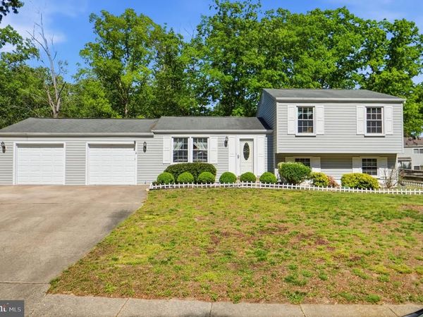 1034 SAINT PAULS DRIVE , WALDORF, MD 20602