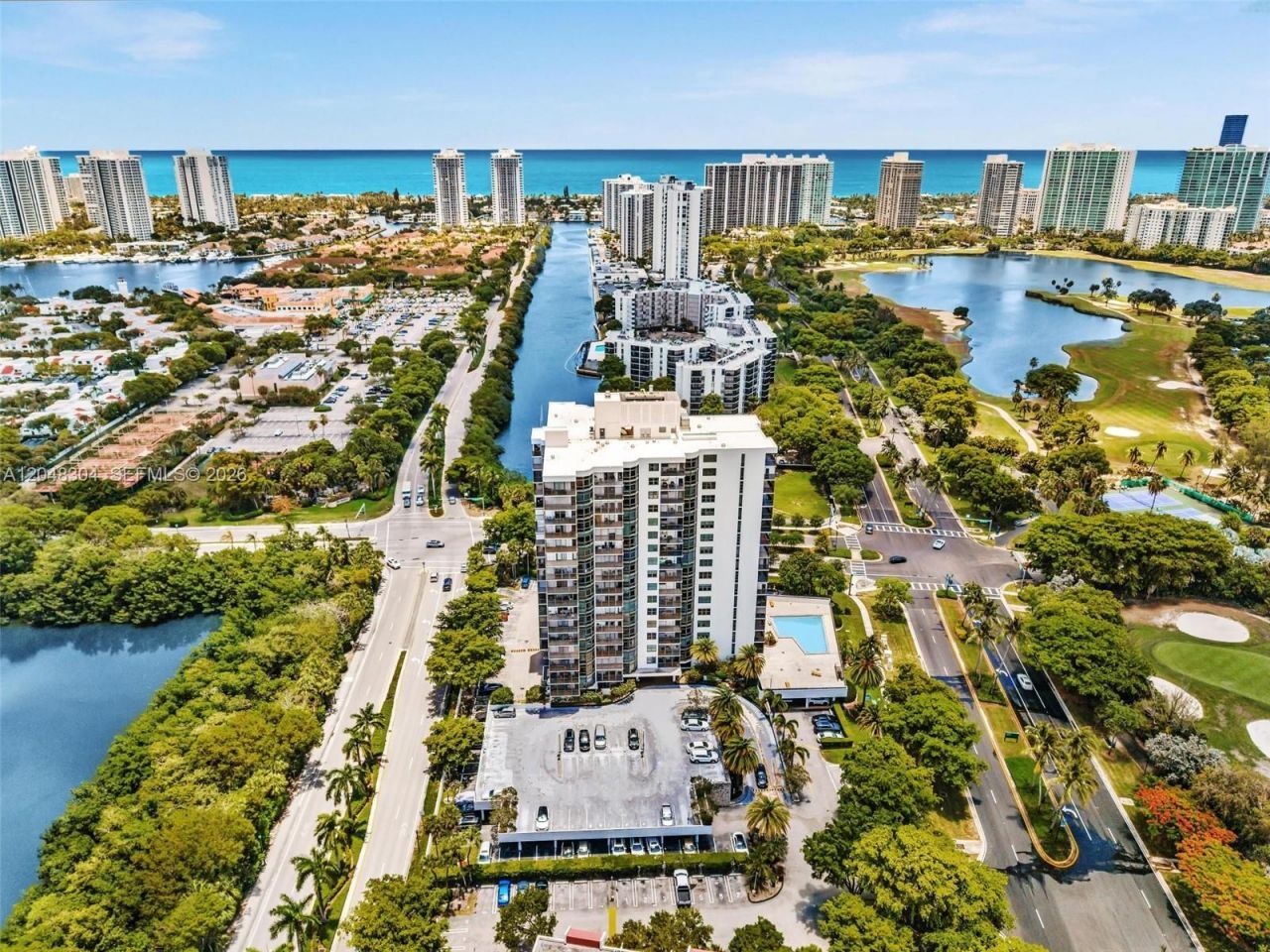 3375 N Country Club Dr, Unit 905, Aventura, FL 33180 Photo