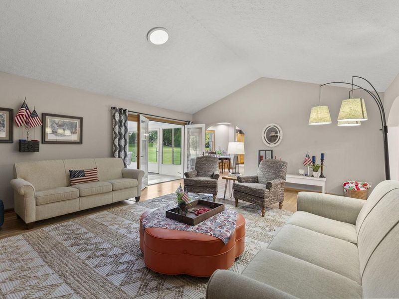 2360 Lewis Center Road, Lewis Center, OH 43035 Photo 14
