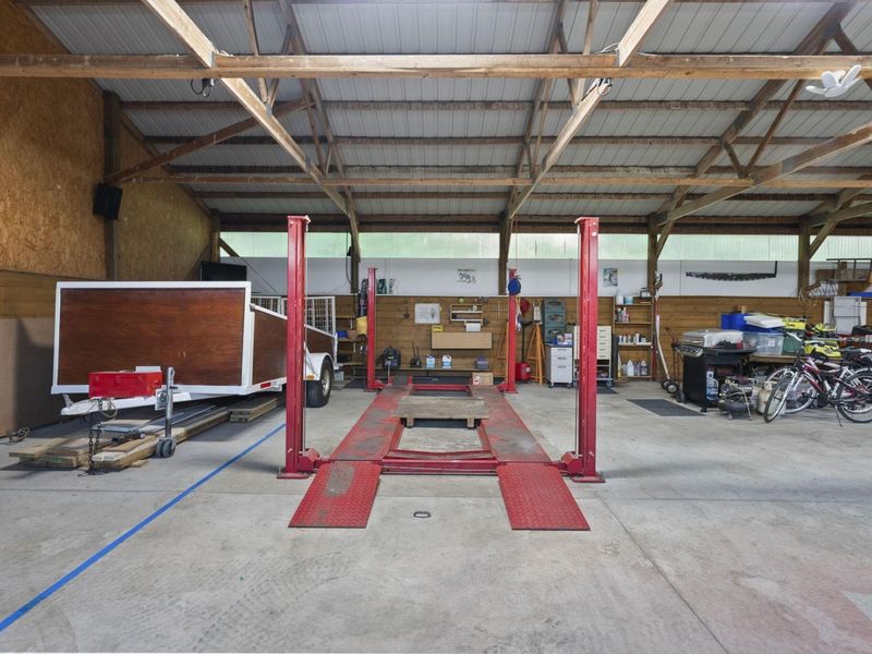 2360 Lewis Center Road, Lewis Center, OH 43035 Photo 48