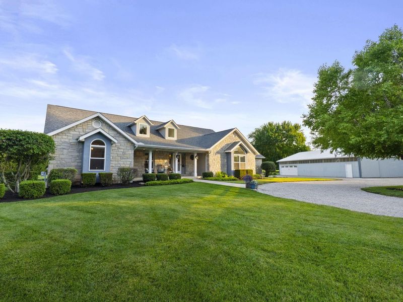 2360 Lewis Center Road, Lewis Center, OH 43035 Photo 61