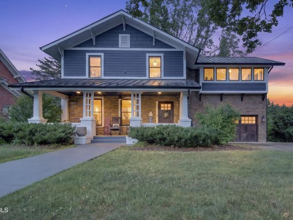 175 Northeast Stonewall Heights, Abingdon, VA 24210