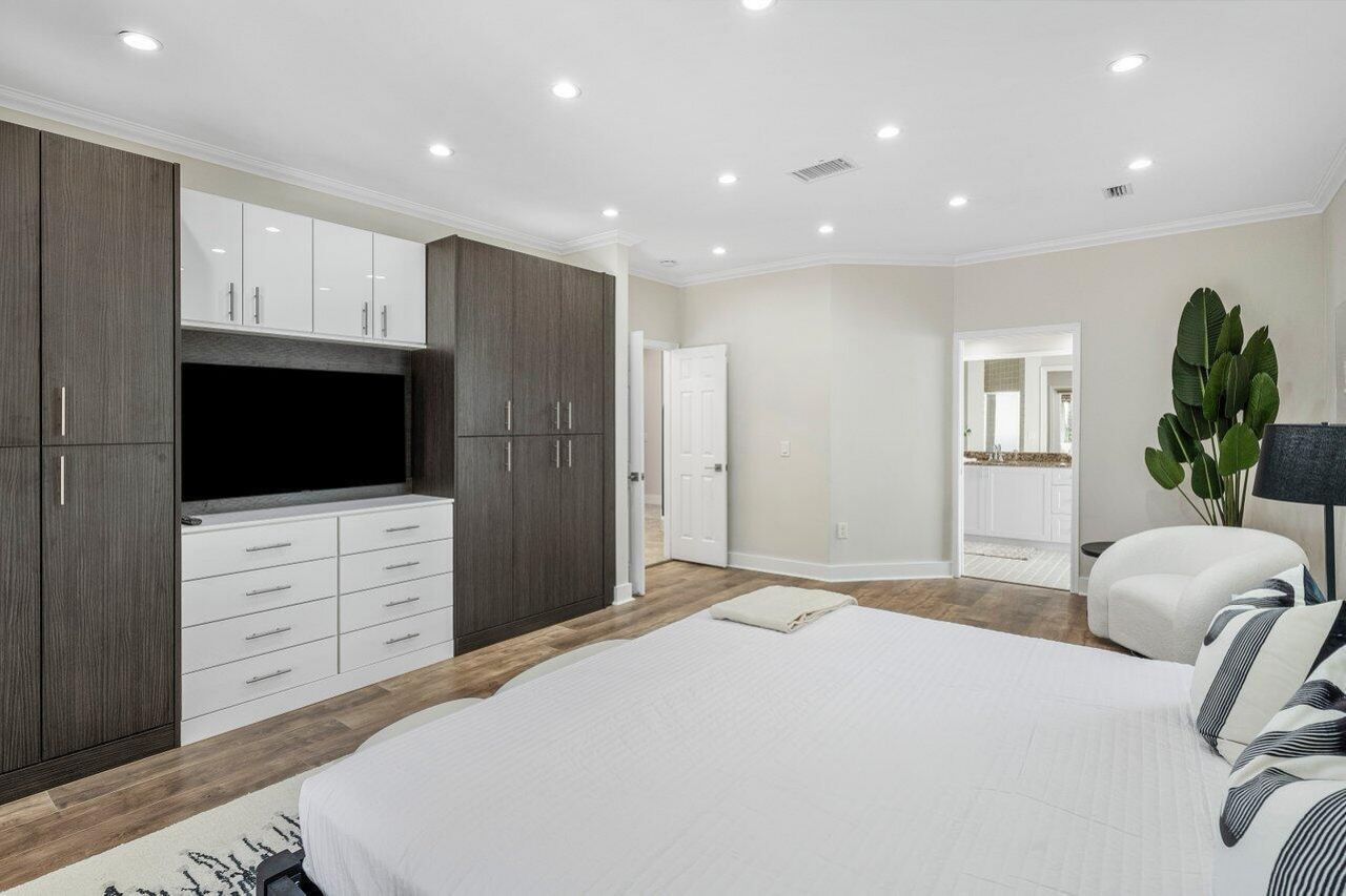 200 NE 2nd Street, Boca Raton, FL 33432 Photo