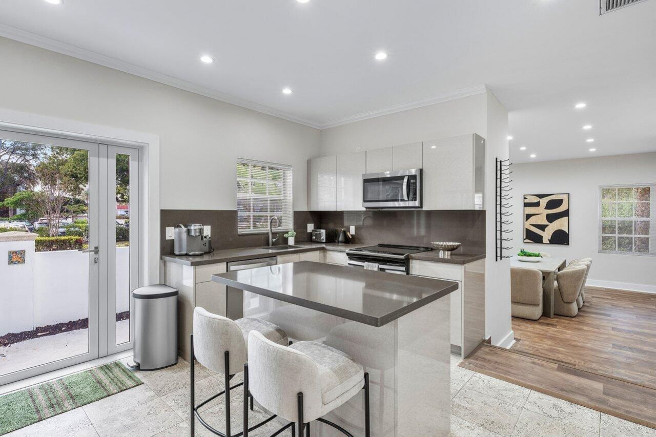 200 NE 2nd Street, Boca Raton, FL 33432 Photo