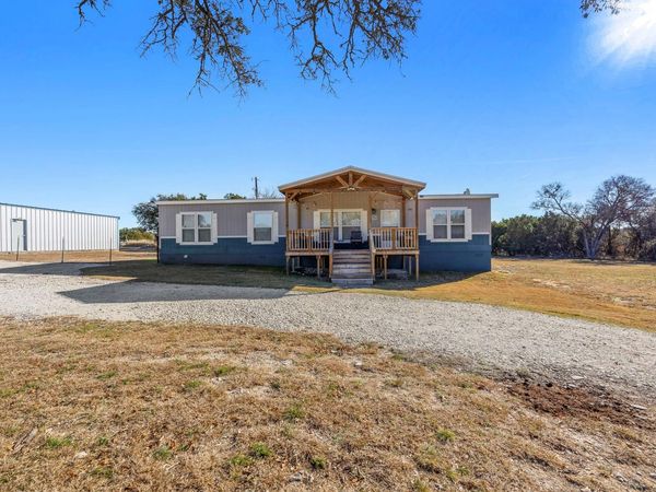 300 Private Road 3221 PR, Kempner, TX 76539