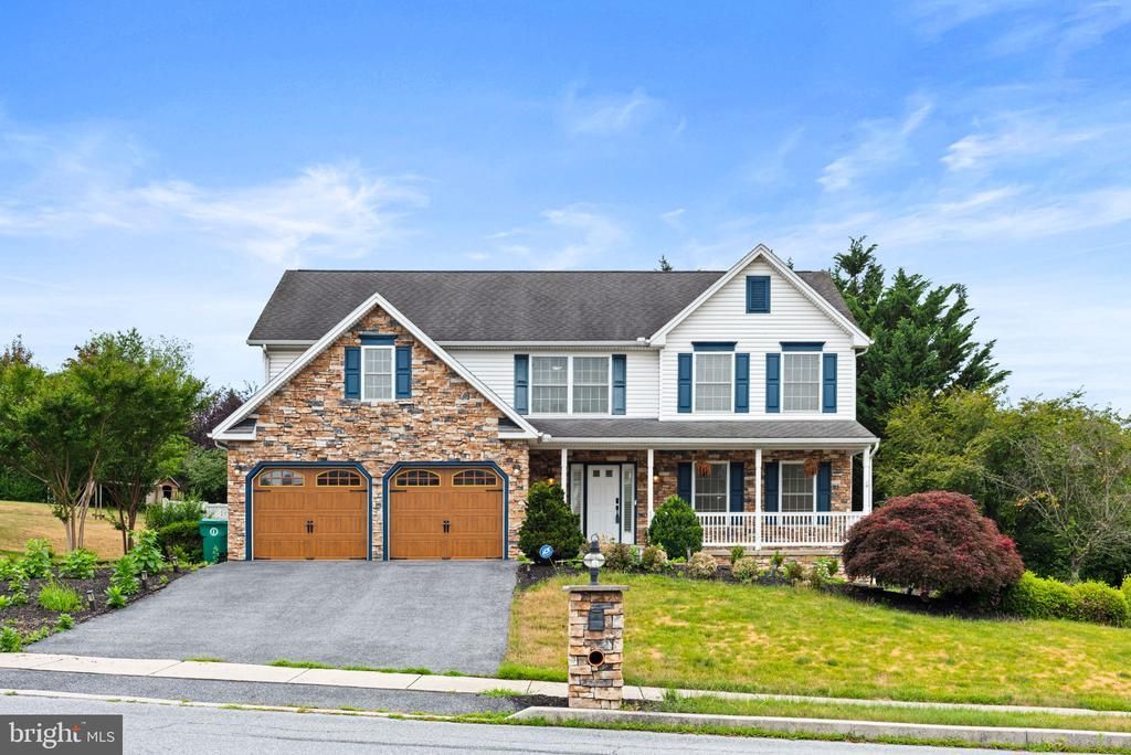 6507 LIPTAK DRIVE, HARRISBURG, PA 17112