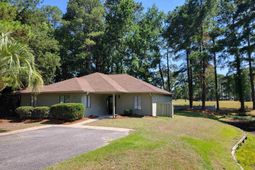 110 Berry Tree Ln. photo 4