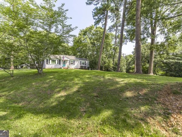 2411 Old Holton Road, Macon, GA 31204