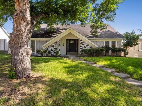 1631 Windchime Drive , Dallas, TX 75224