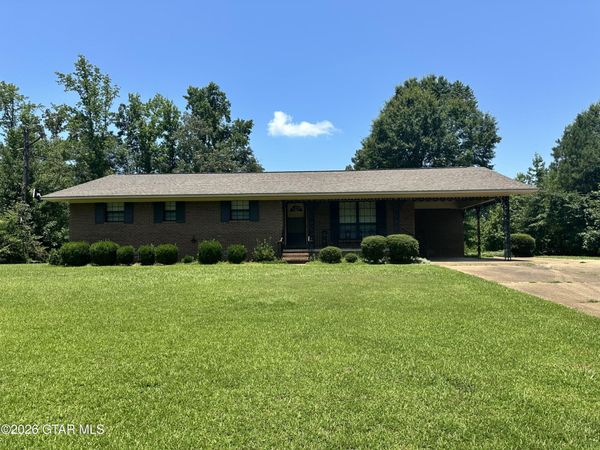40261 McDuffie Cemetery Road, Hamilton, MS 39746