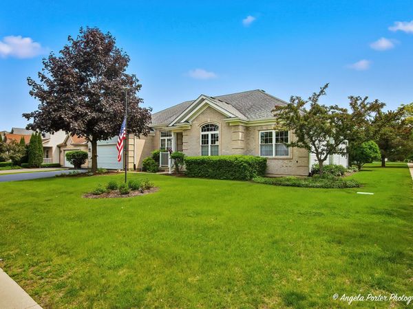 4641 4th Street , Winthrop Harbor, IL 60096
