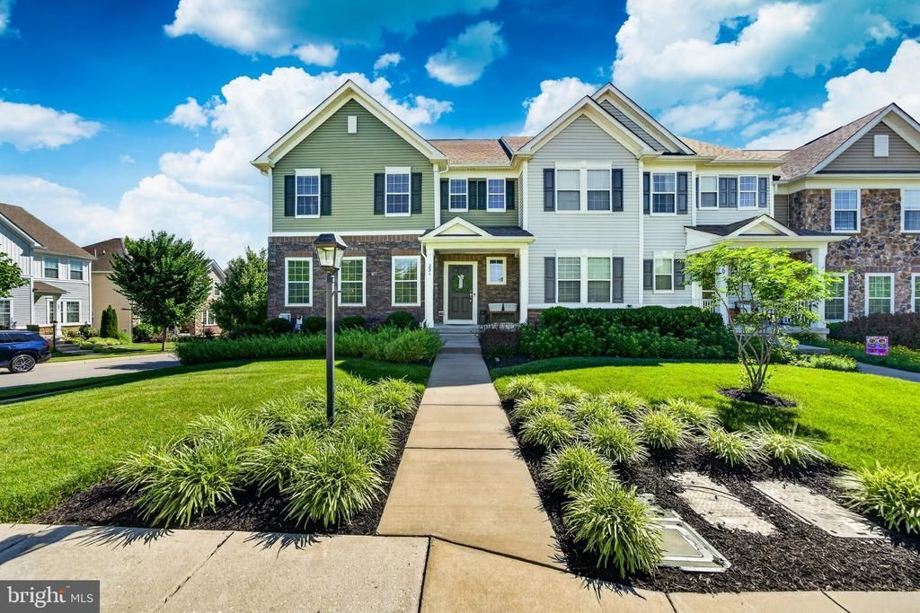 231 HANOVER COURT, CHESTER SPRINGS, PA 19425
