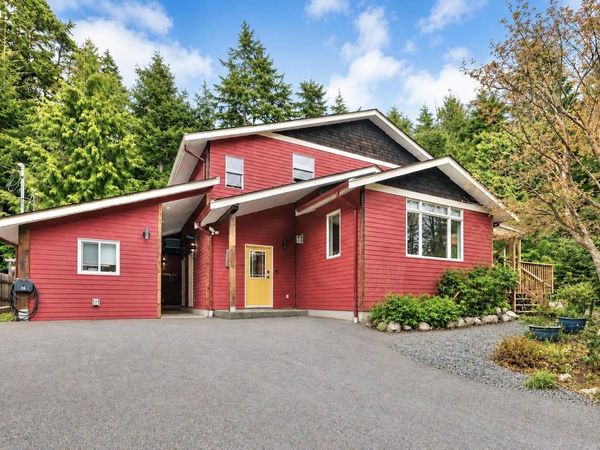 1302 Victoria Rd , Ucluelet, BC V0R 3A0