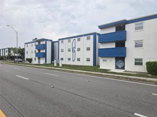 350 79TH AVENUE N, Unit 334, ST PETERSBURG, FL 33702