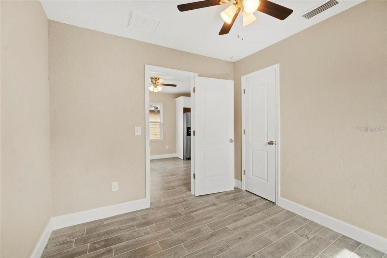2810 6th Street S, Saint Petersburg, FL 33705 Photo