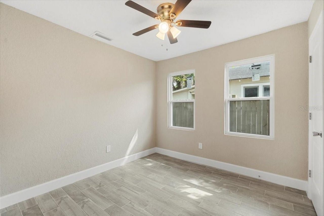 2810 6th Street S, Saint Petersburg, FL 33705 Photo