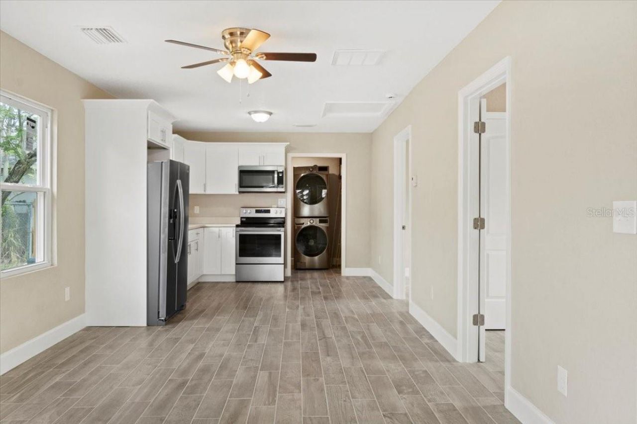 2810 6th Street S, Saint Petersburg, FL 33705 Photo