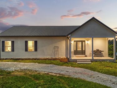 1518 Hughes Lane, Cynthiana, KY 41031