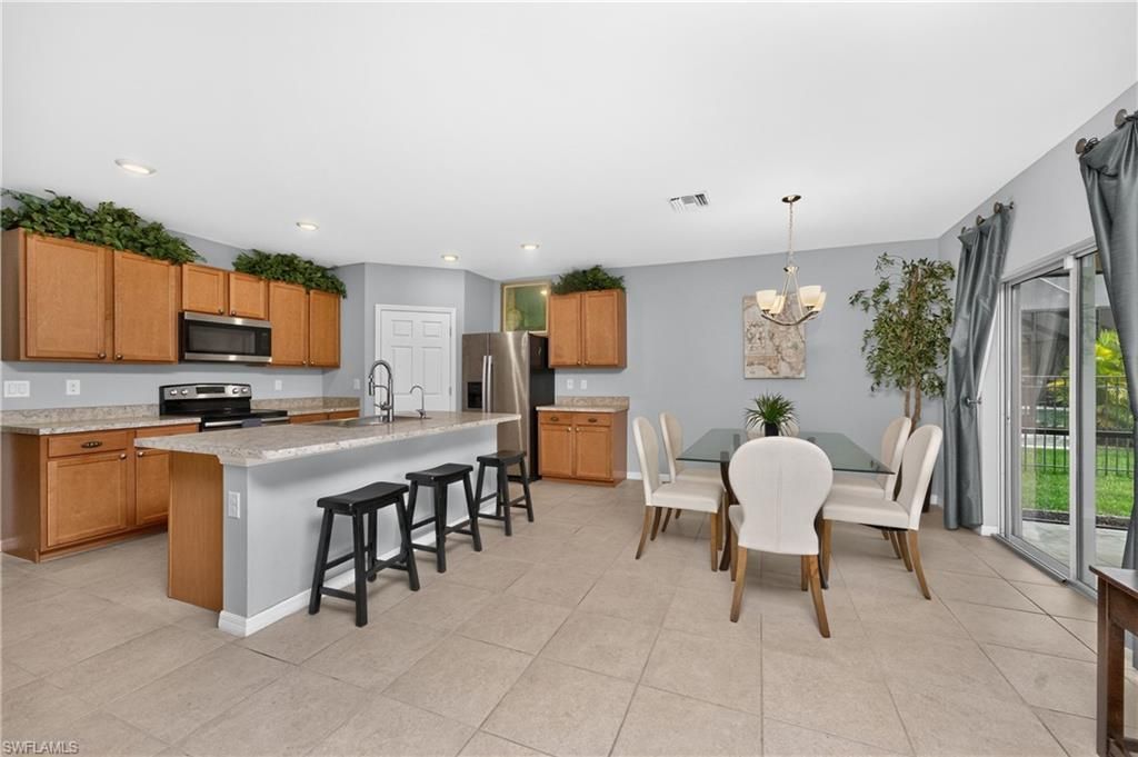 7492 Mikasa Dr, Punta Gorda, FL 33950 Photo
